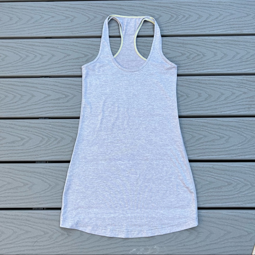 LULULEMON Tank Razor Back Workout Top Wicking Fabric Women’s Small or XS